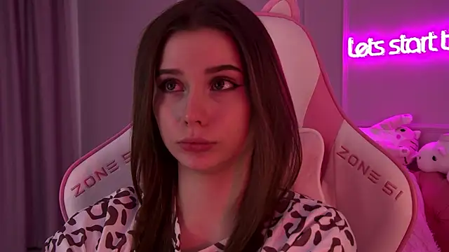 DianaVert online show from 02.18.25