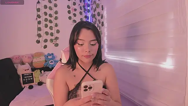 moonliiiight1 online show from 03.02.25