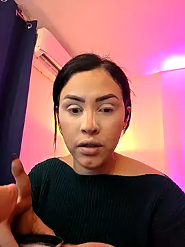 Snapshot of Maya_Bluee chatting on 05.26.26 Maya Bluee online show from 05.26.26