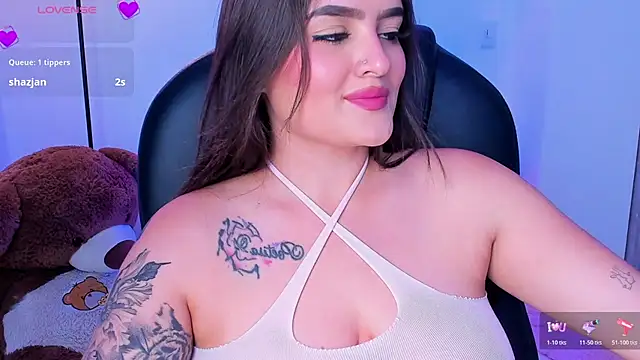 ellarosee  online show from 12.03.25