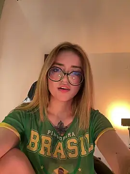 SweetJennaa online show from 02.14.26