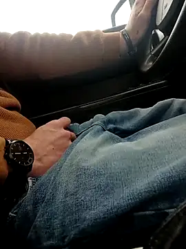 Snapshot of otterlover123 chatting on 02.27.25 otterlover123 online show from 02.27.25