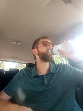 Snapshot of otterlover123 chatting on 09.19.25 otterlover123 online show from 09.19.25