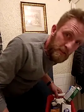 otterlover123 online show from 02.15.26