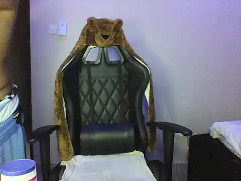 Candii wet  online show from 03.08.26