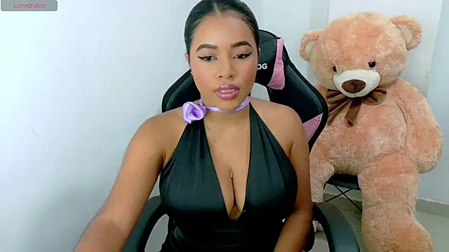 Snapshot of Abby_tits chatting on 02.13.25 Abby tits online show from 02.13.25