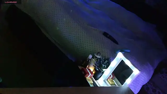 KatieDx online show from 02.25.25