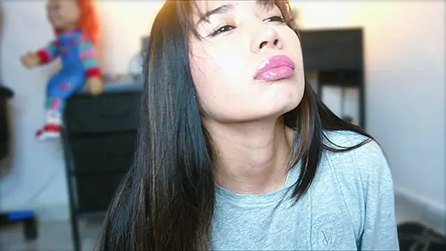 AlessiaVix online show from 01.27.25