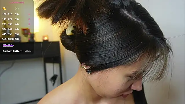 AlessiaVix online show from 02.12.25