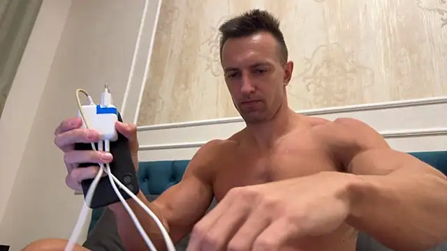 Snapshot of Andy_pecman chatting on 10.11.25 Andy pecman online show from 10.11.25