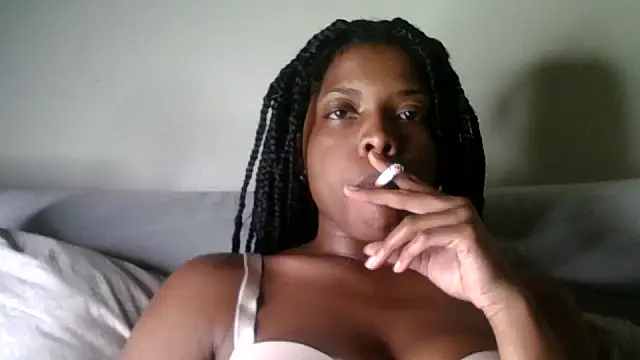 Snapshot of CaramelGoddessxoxo chatting on 05.20.26 CaramelGoddessxoxo online show from 05.20.26