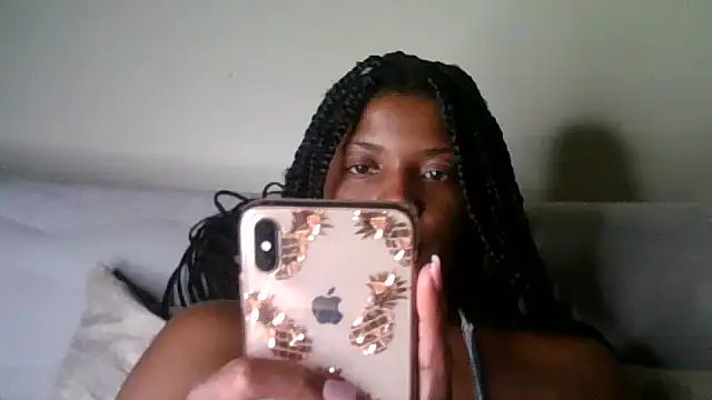 Snapshot of CaramelGoddessxoxo chatting on 06.03.26 CaramelGoddessxoxo online show from 06.03.26