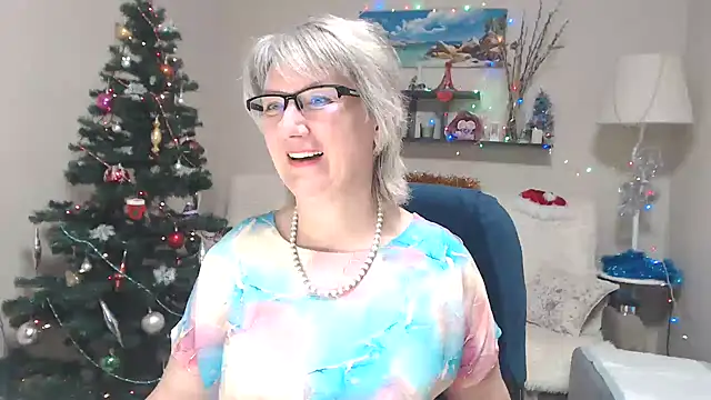 FleurMays online show from 12.19.25