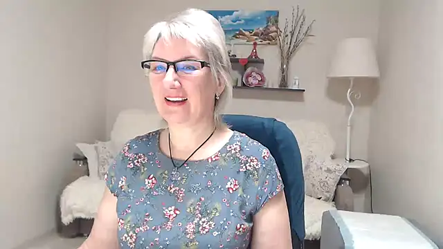 FleurMays online show from 03.12.26