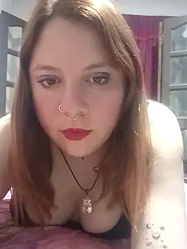 Snapshot of melanieagus31 chatting on 10.22.25 melanieagus31 online show from 10.22.25