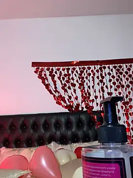 Snapshot of Goddess_Squirt_ chatting on 02.12.26 Goddess Squirt online show from 02.12.26