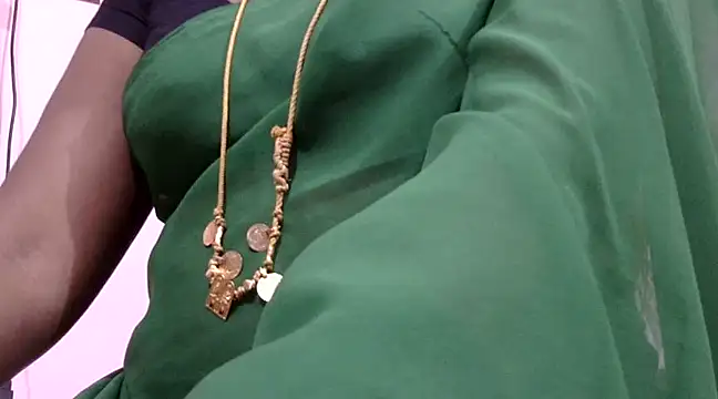 Snapshot of Hot_akshara chatting on 02.19.25 Hot akshara online show from 02.19.25