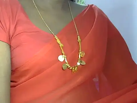 Snapshot of Hot_akshara chatting on 10.08.25 Hot akshara online show from 10.08.25