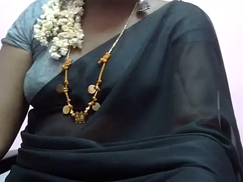 Snapshot of Hot_akshara chatting on 03.07.26 Hot akshara online show from 03.07.26