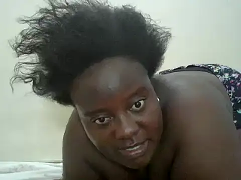 Snapshot of Hotwife8 chatting on 01.01.25 Hotwife8 online show from 01.01.25