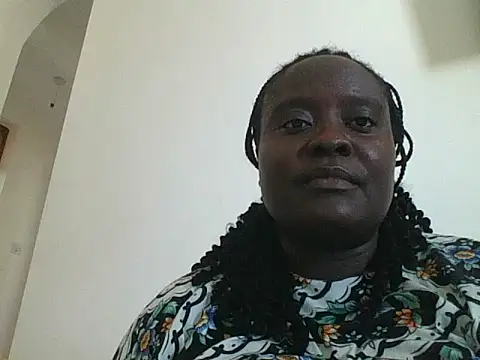 Snapshot of Hotwife8 chatting on 11.05.25 Hotwife8 online show from 11.05.25