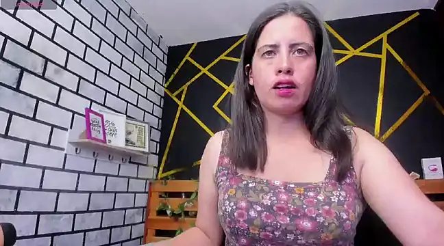 kathina giraldo online show from 01.15.25