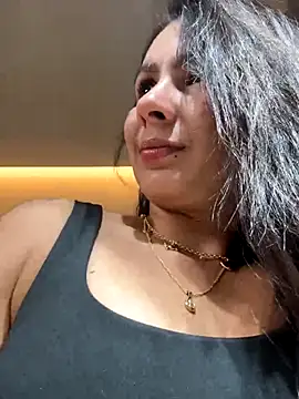 SofiaG  online show from 12.03.25