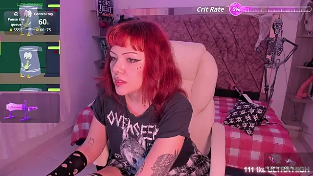 Sarah-Stoner online show from 10.24.25