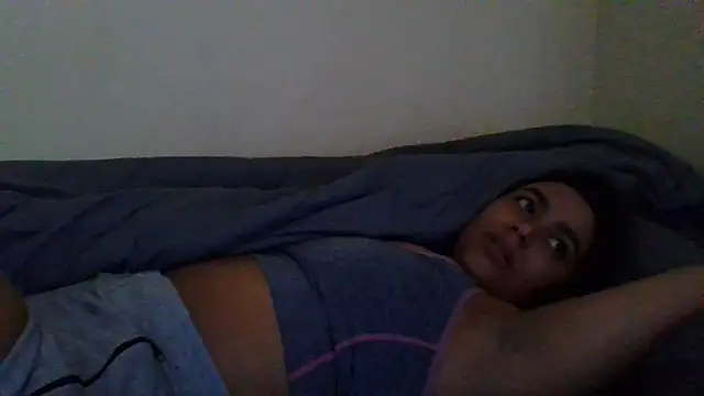 cinnaminnie online show from 01.17.25