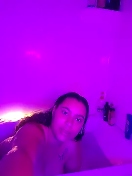 cinnaminnie online show from 03.30.26