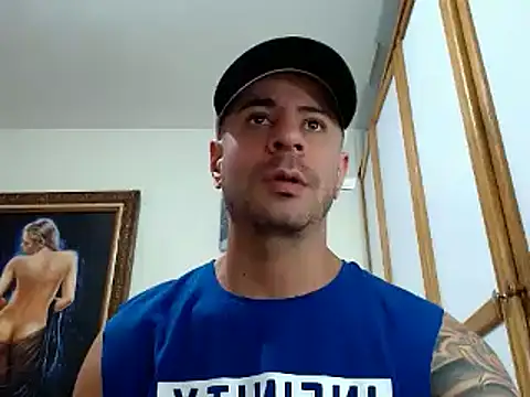 nicolay 74 online show from 12.04.24