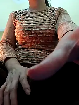 JasminePham online show from 12.25.24