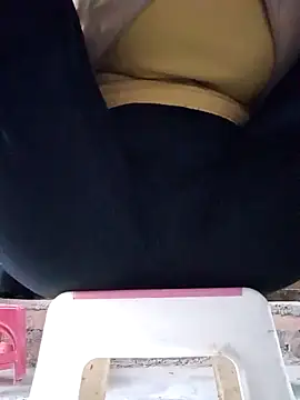 JasminePham online show from 01.20.25