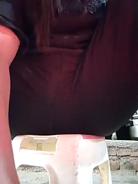 JasminePham online show from 03.05.25