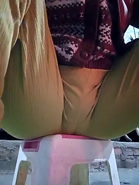 JasminePham online show from 03.07.25