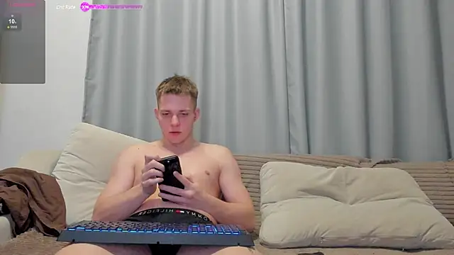 Kinky Secrets online show from 02.06.25