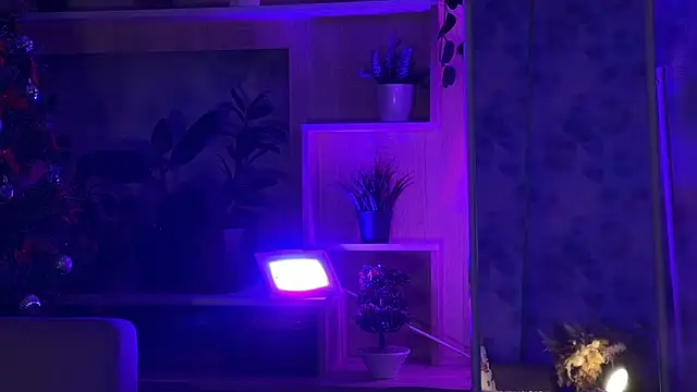 KiraLiLime online show from 02.16.25