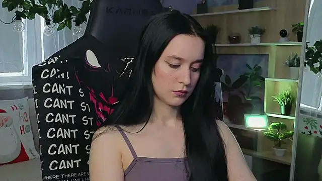 KiraLiLime online show from 03.15.25