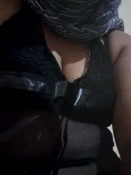 vadapavgirl online show from 10.16.25