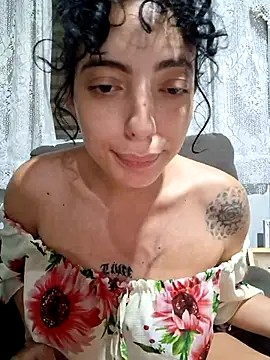 Snapshot of Sweet-diamondxxx chatting on 03.27.26 Sweet-diamondxxx online show from 03.27.26