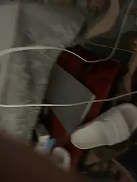 Snapshot of monikaas chatting on 03.04.25 monikaas online show from 03.04.25