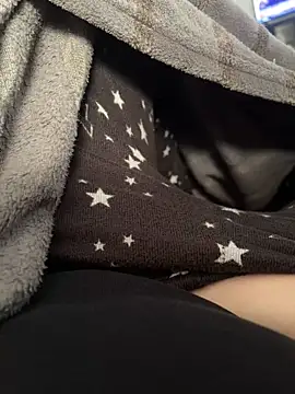 Snapshot of monikaas chatting on 03.07.25 monikaas online show from 03.07.25