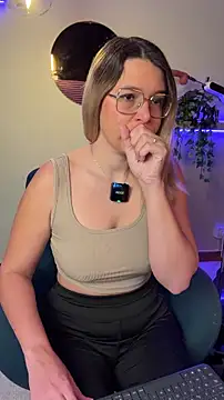 EmyLana online show from 03.17.26