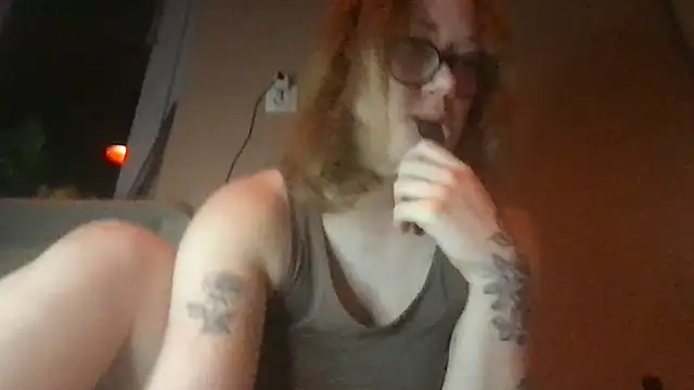 Snapshot of DirtyAlexIs chatting on 12.22.24 DirtyAlexIs online show from 12.22.24