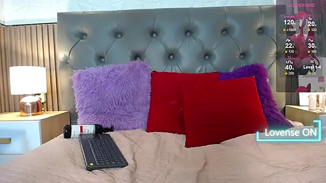 Snapshot of amapola_hs chatting on 01.18.25 amapola hs online show from 01.18.25
