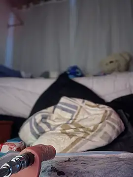 -Loren- online show from 03.21.25