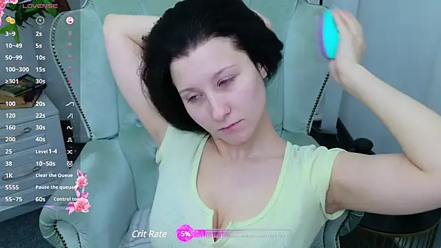 SarahStanley online show from 02.04.25