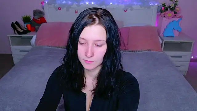 SarahStanley online show from 02.09.26