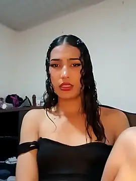 Lanna hott  online show from 02.12.25