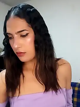 Lanna hott  online show from 03.15.25